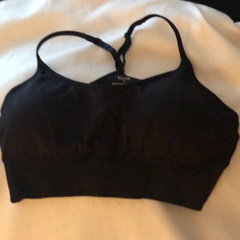 Sports bra